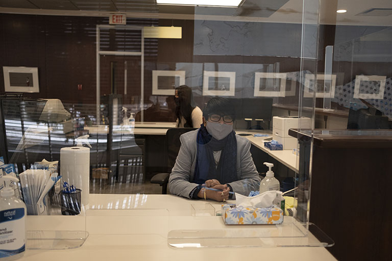 Walkin customer service centre reopens; hours expand Manitoba Blue